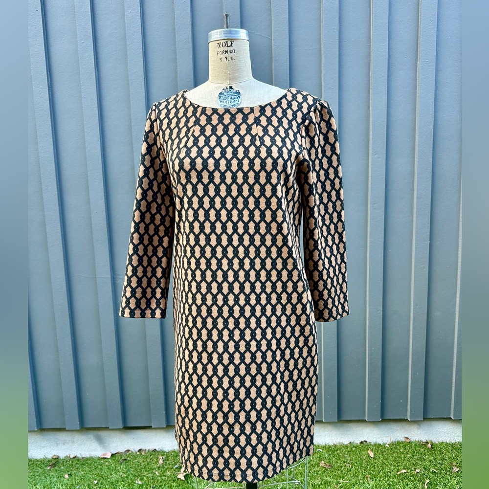 Vintage 90s Vivienne by Vivienne Tam Black and Tan Chain Link Print Sheath Dress